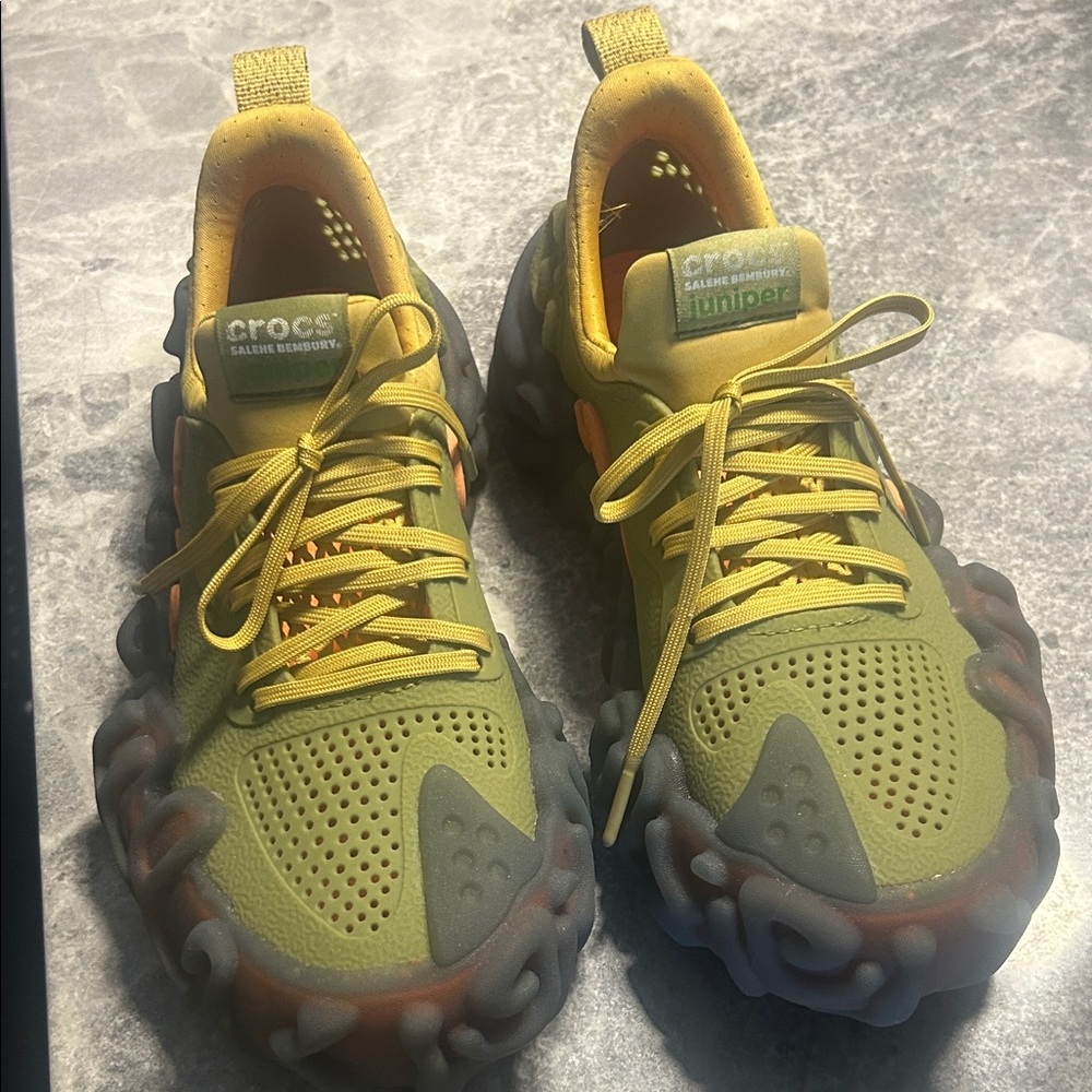 CROCS Olive and Charcoal Sneakers